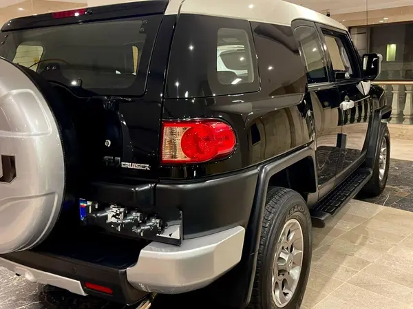 تویوتا، اف جی کروز