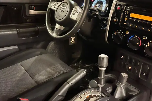 تویوتا، اف جی کروز