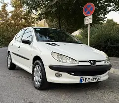 پژو، 206