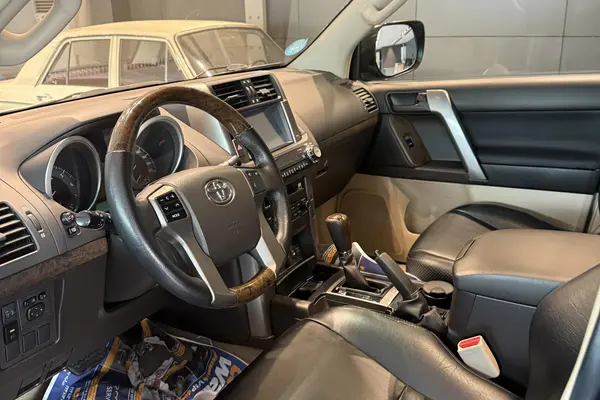 تویوتا، پرادو  چهار در