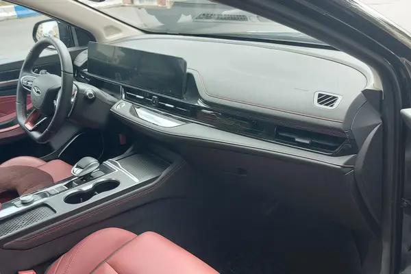 فونیکس  آریزو 6 جی تی (Z6 GT)