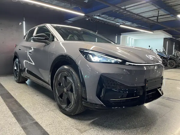 فولکس، آی دی یونیکس