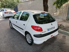 پژو، 206