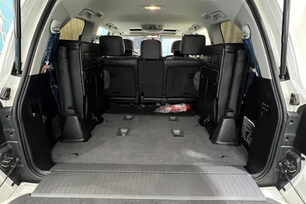 تویوتا، لندکروز چهار در