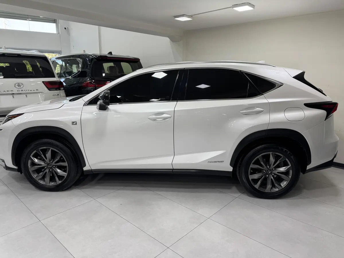 لکسوس،  NX هیبرید