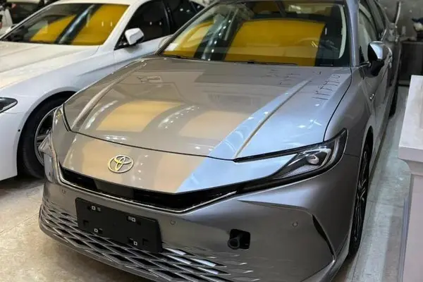 تویوتا، کمری هیبرید