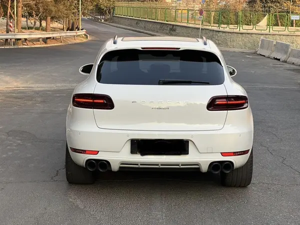 پورشه، ماکان