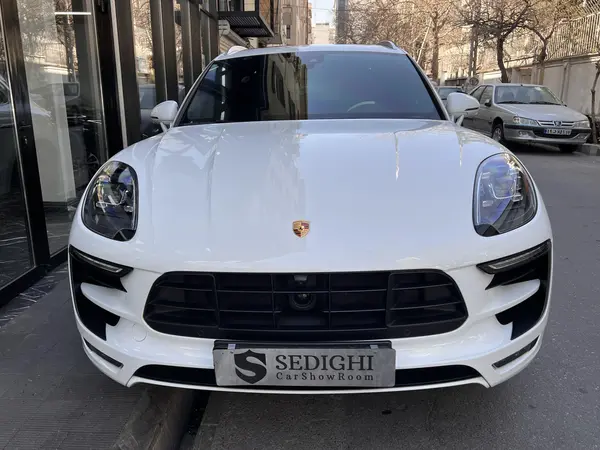 پورشه، ماکان