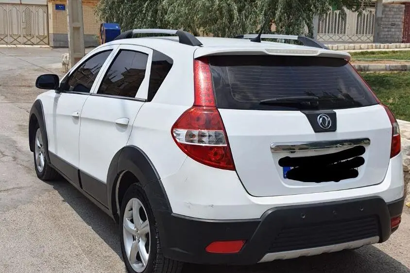 دانگ فنگ،  H30 کراس