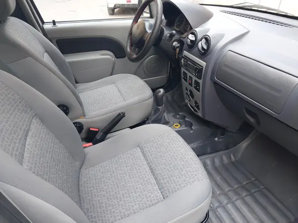 رنو، تندر 90