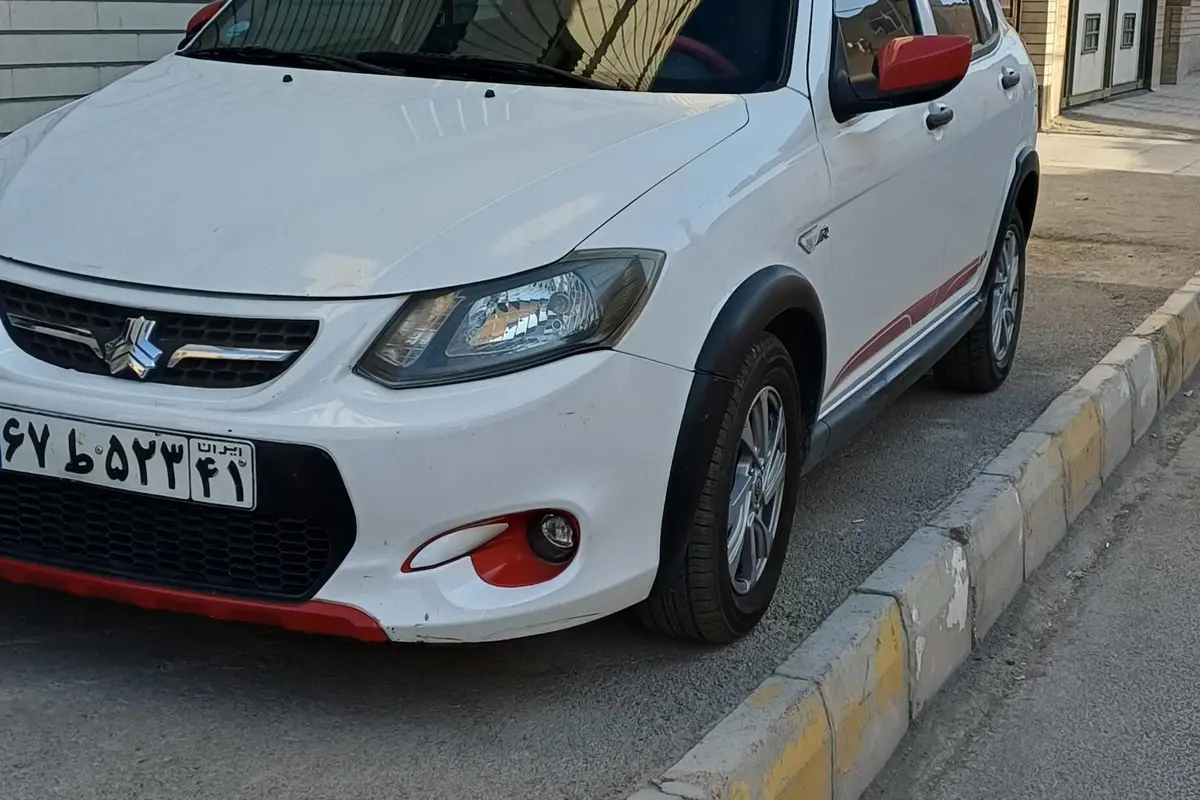 کوییک،  دنده ای R