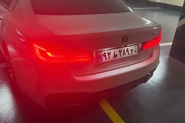 ب ام و، سری 5 سدان