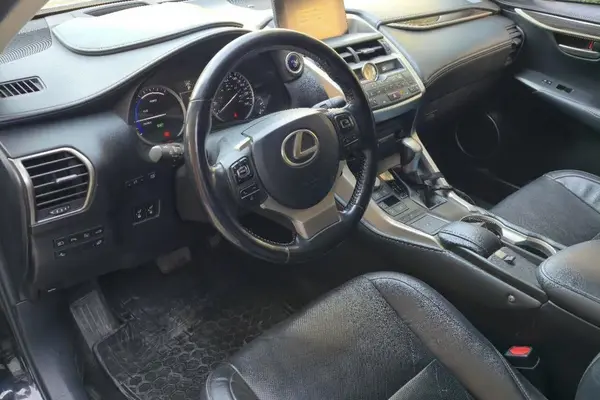 لکسوس، NX هیبرید