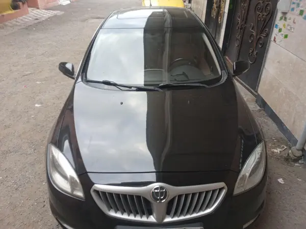 برلیانس  H330