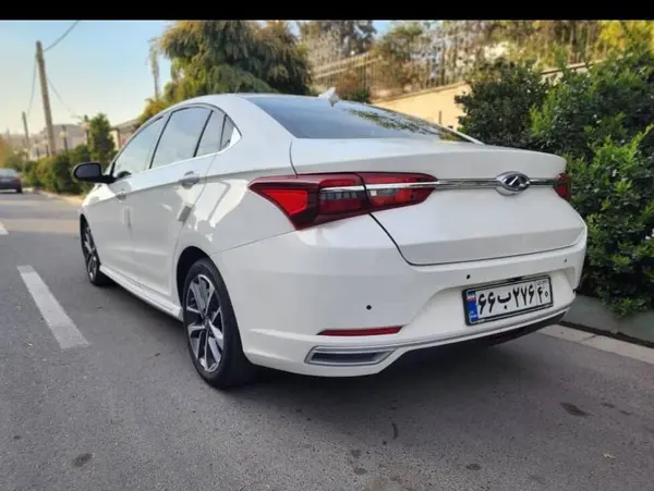 چری، آریزو 6