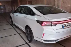 دانگ فنگ، شاین مکس