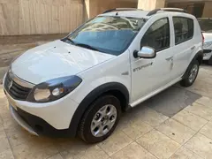 رنو، ساندرو استپ وی