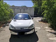 پژو، 206