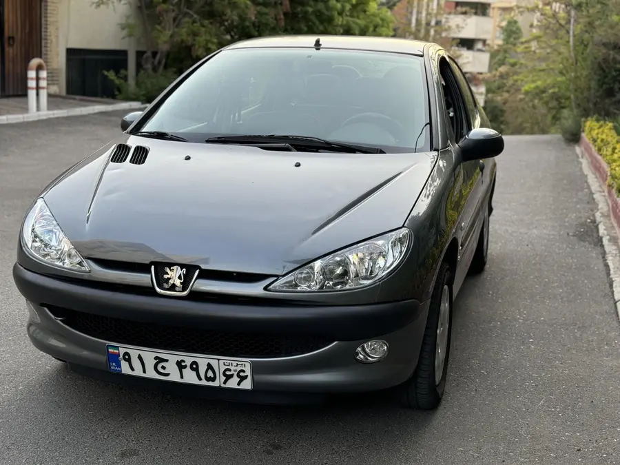 پژو، 206 SD