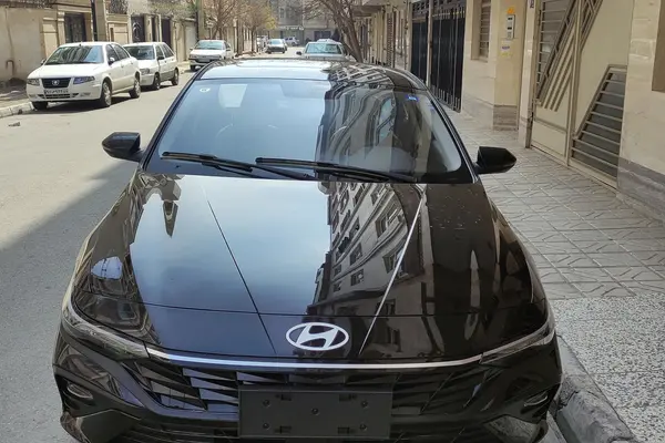 هیوندای  النترا