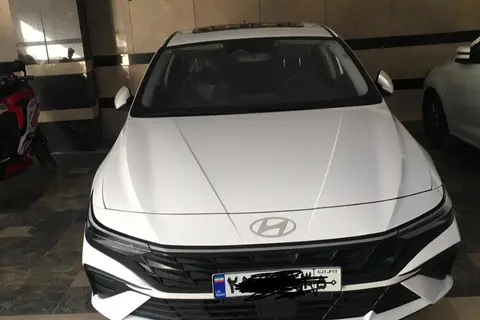 هیوندای، النترا