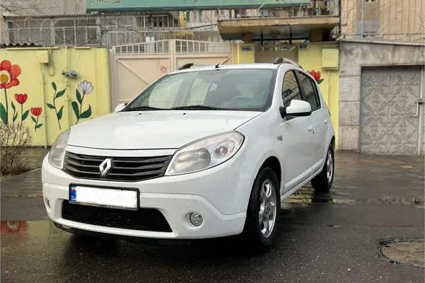 رنو، ساندرو