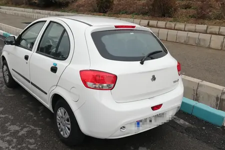 تیبا، هاچ بک