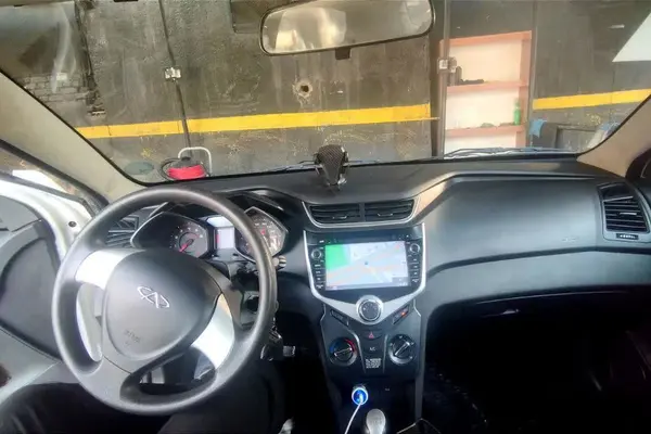 ام وی ام، 315هاچ بک