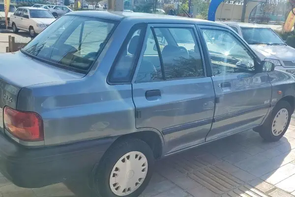 پراید، صندوق دار