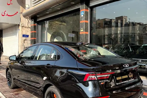 فونیکس، آریزو 6 جی تی (Z6 GT)