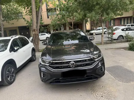 فولکس تی راک
