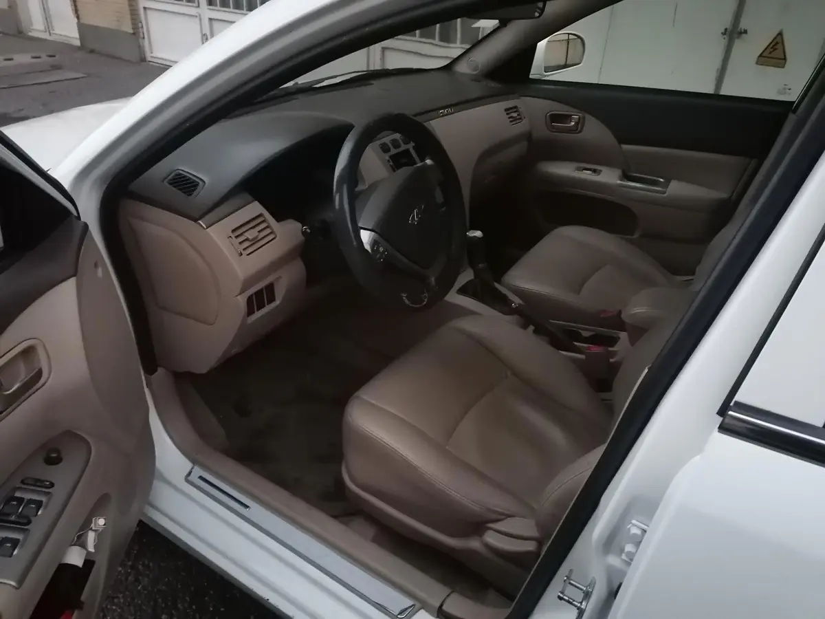 ام وی ام،  530