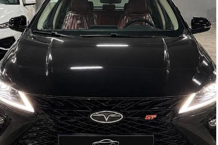 فونیکس،  آریزو 6 جی تی (Z6 GT)