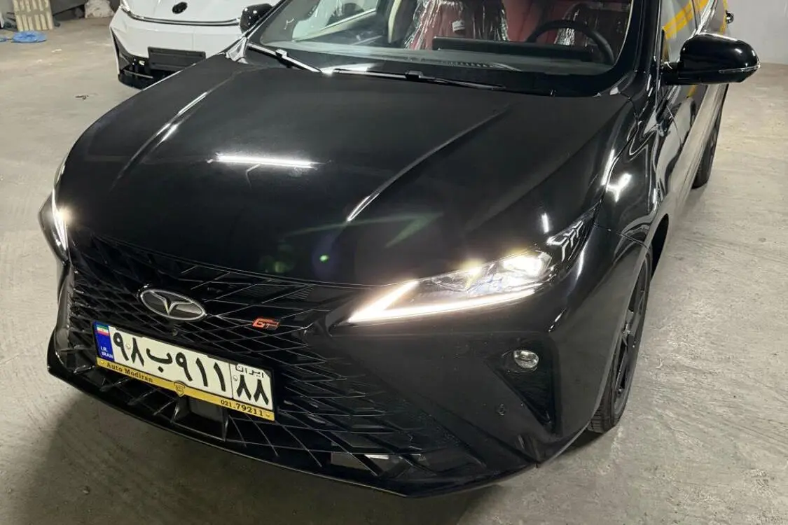 فونیکس،  آریزو 6 جی تی (Z6 GT)
