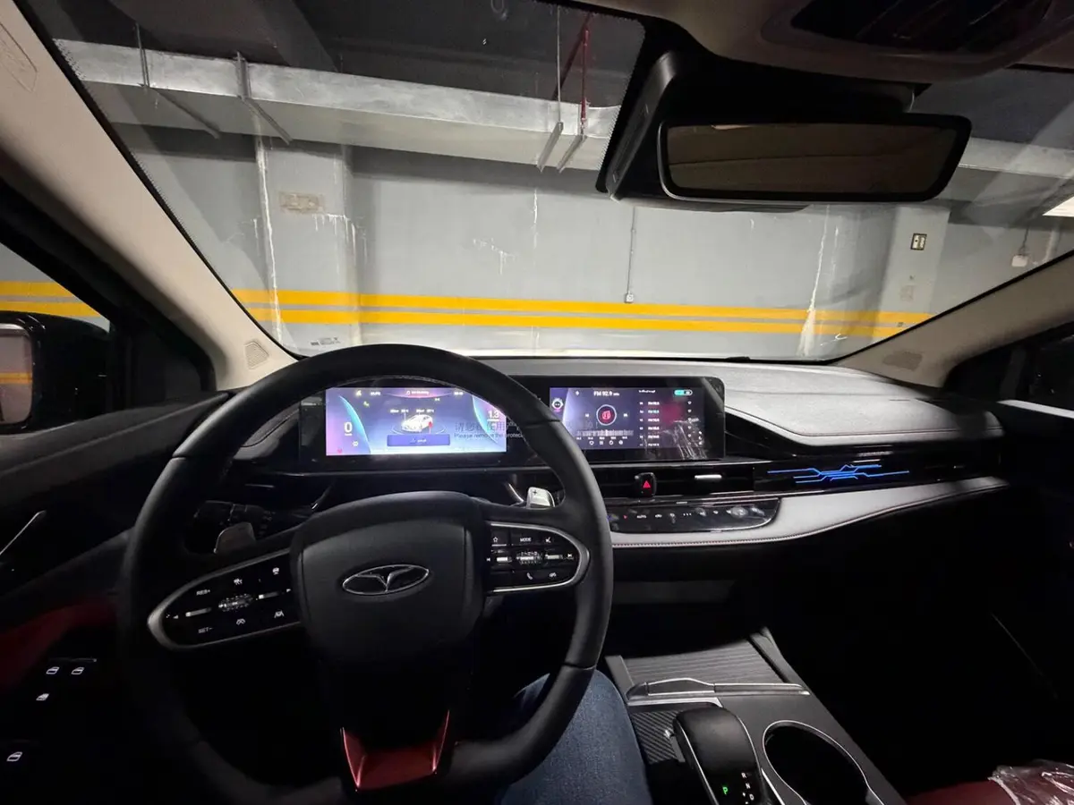 فونیکس،  آریزو 6 جی تی (Z6 GT)