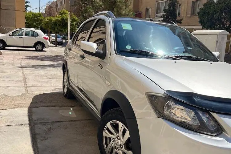 کوییک،  دنده ای R