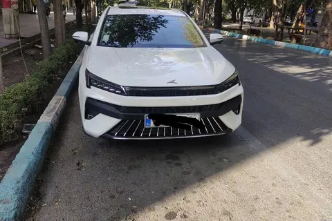 کی ام سی، J7