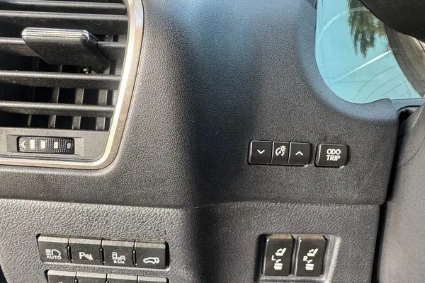 لکسوس، NX هیبرید