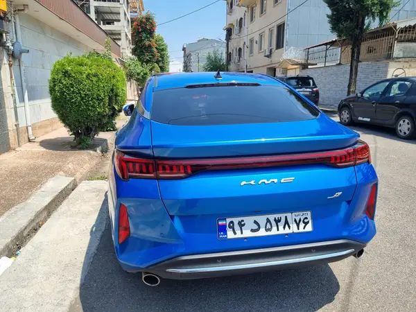 کی ام سی  J7