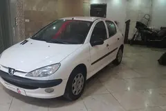 پژو، 206