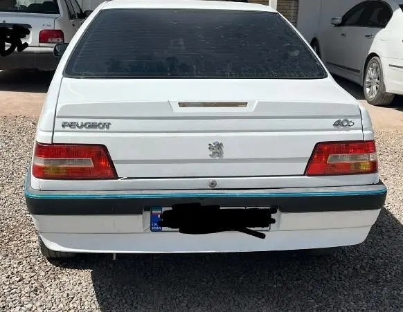 پژو،  405