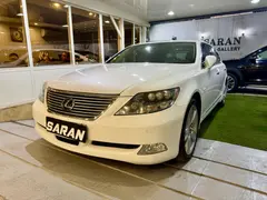 لکسوس، LS