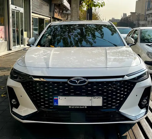 فونیکس، آریزو 8 (Z8)