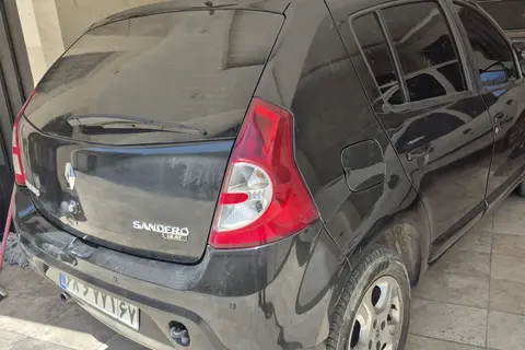 رنو، ساندرو