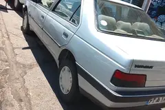 پژو، 405