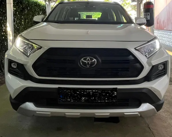 تویوتا  راوفور