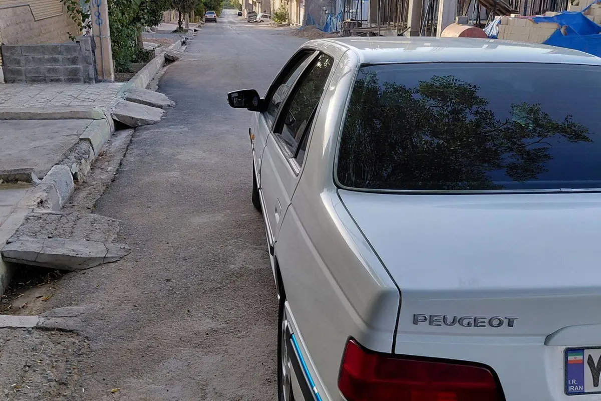 پژو  پارس
