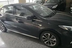 فونیکس، آریزو 6 پرو