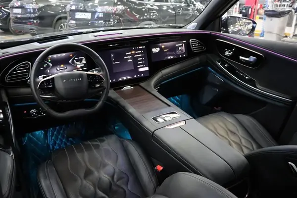 اکستریم، VX (QX)