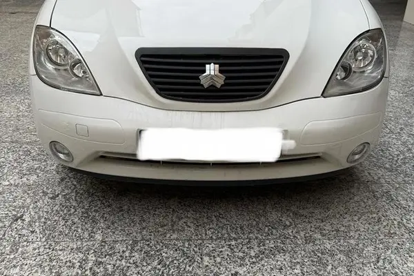 تیبا، هاچ بک